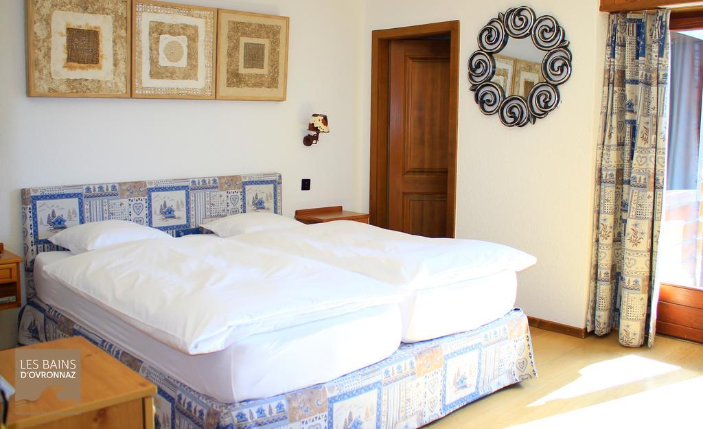 אוברונאז Hostellerie De L'Ardeve מראה חיצוני תמונה