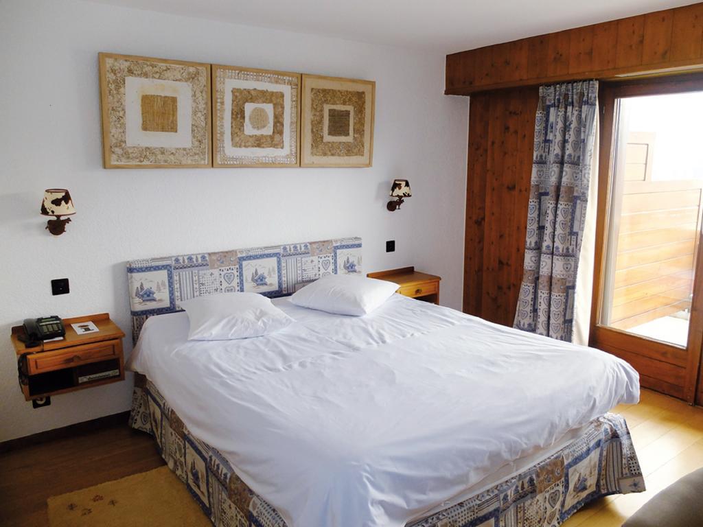 אוברונאז Hostellerie De L'Ardeve מראה חיצוני תמונה